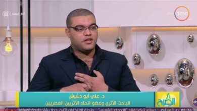 "علي أبو دشيش" خبير الآثار المصرية